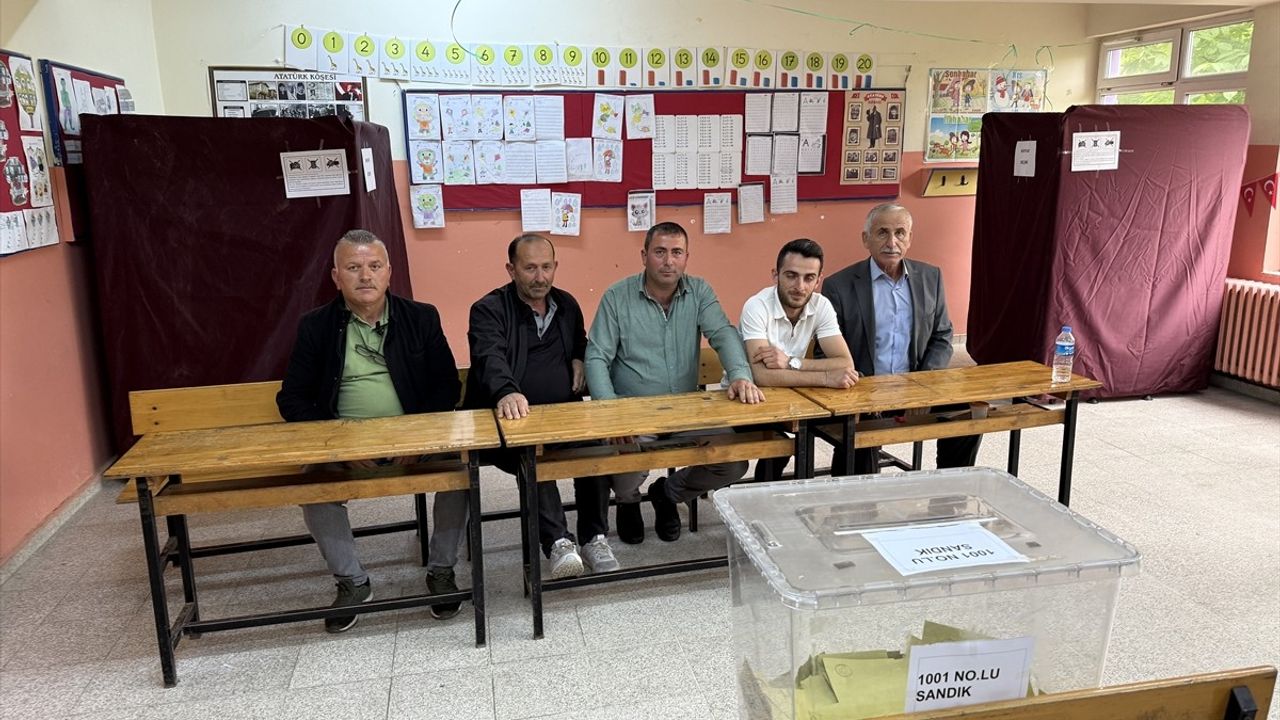 Gülseher Yüksel, Yukarı Soğukçam Mahallesi Muhtarı Oldu