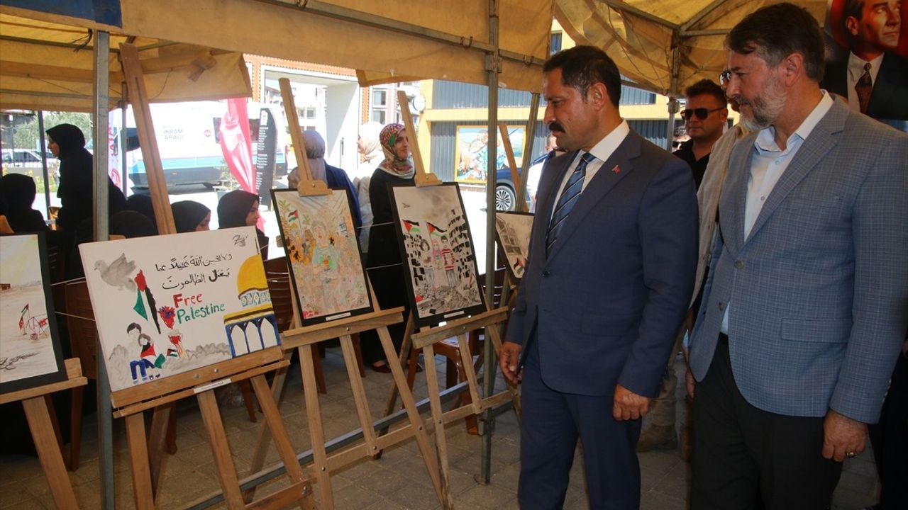 Hatay'da '1 Söz, 1 Göz, 1 Dua: Gazze' Resim Sergisi Açıldı