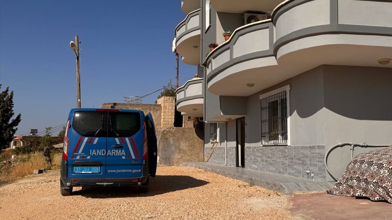 Hatay'da Aile İçi Tartışma Kanlı Bitti: Bir Ölü, Bir Yaralı