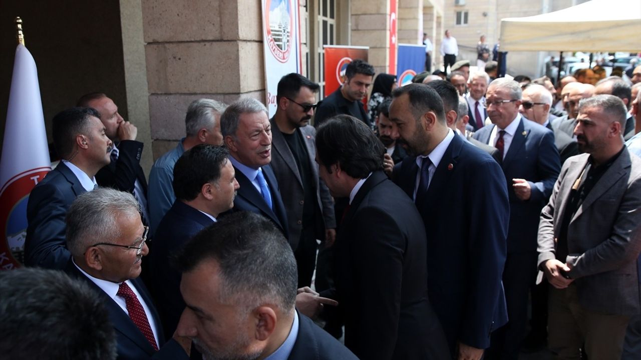 Hulusi Akar, Kayseri'de Terörsüz Türkiye Vurgusu Yaptı
