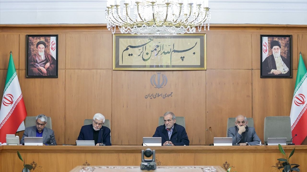 İran Cumhurbaşkanı Pezeşkiyan, 'Ulusal Birlik' Vurgusu Yaptı