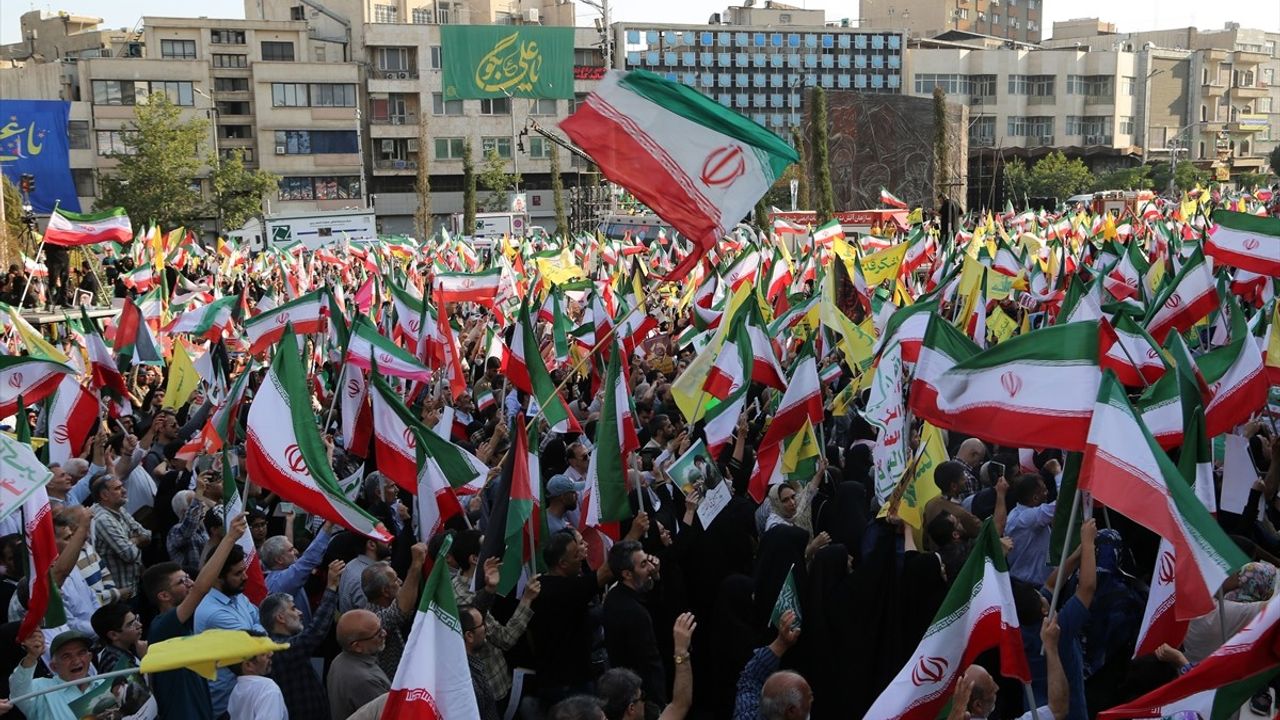 İran'da Gadir-i Hum Bayramı Protestolarla Geçti