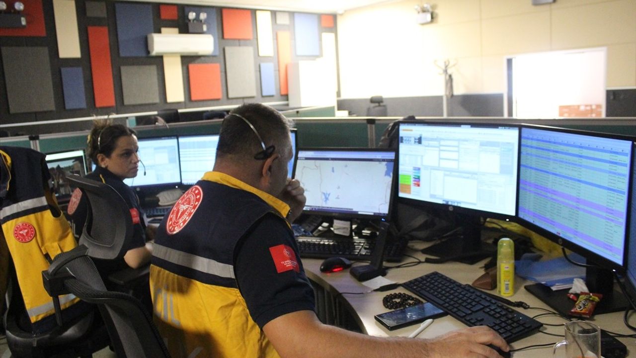 Isparta'da 112 Acil Çağrı Merkezi'ne Gelen Çağrıların Yüzde 64'ü Asılsız