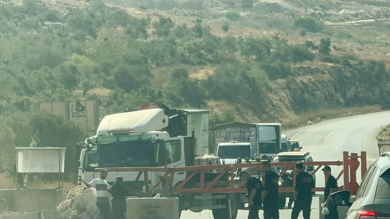 İsrail'in Batı Şeria'daki Kontrol Noktaları ve Kısıtlamaların Etkisi