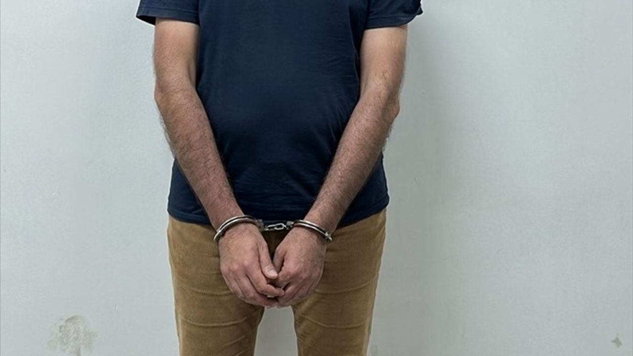 İstanbul'da 7 Yıldır Aranan FETÖ Firarisi İshak Uysal Yakalandı