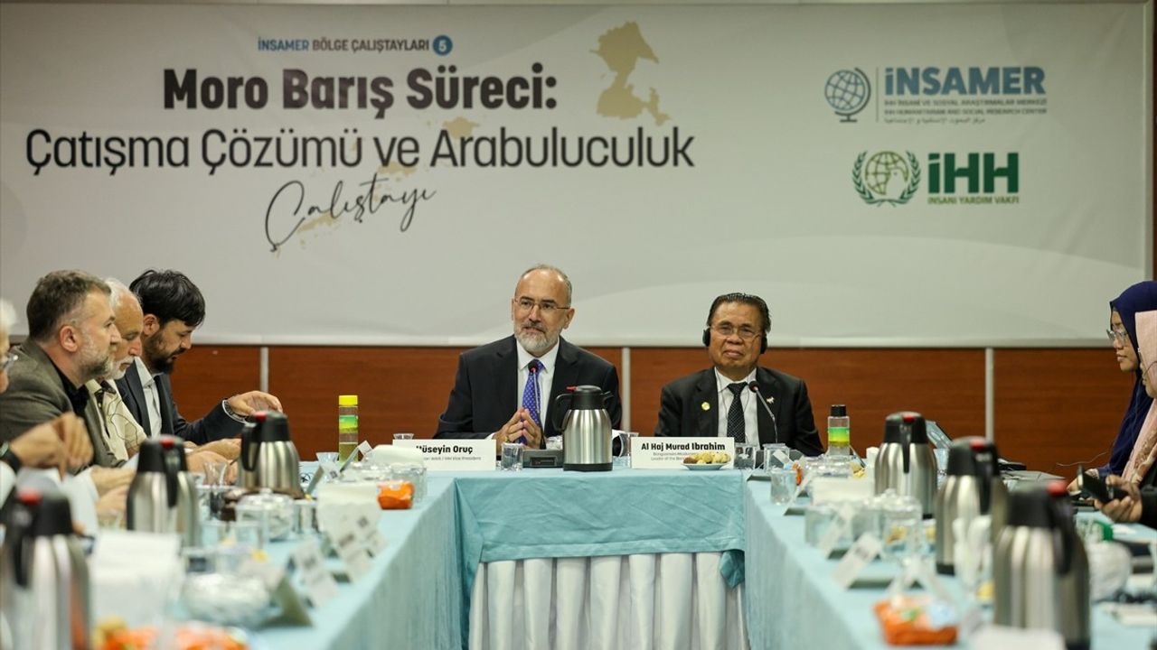 İstanbul'da 'Moro Barış Süreci: Çatışma Çözümü ve Arabuluculuk' Çalıştayı Düzenlendi