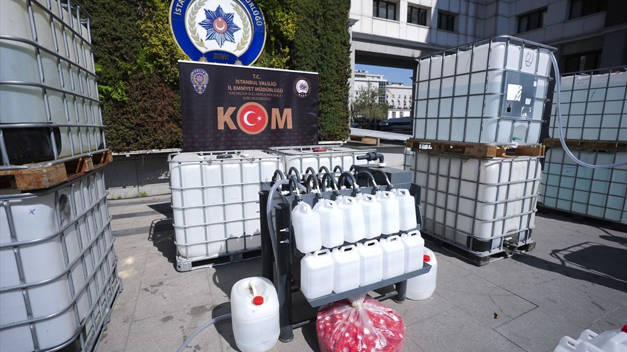 İstanbul'da Sahte İçki Operasyonu: 9 Şüpheli Gözaltına Alındı