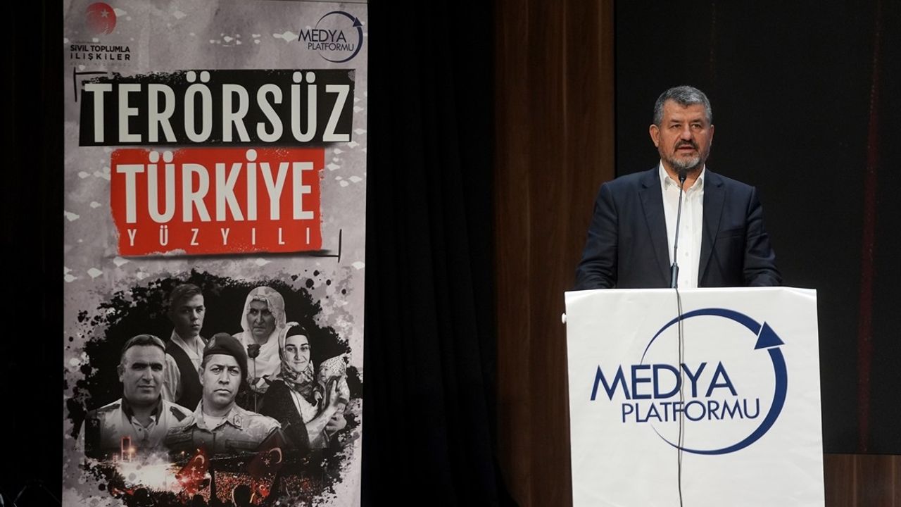 İstanbul'da 'Terörsüz Türkiye Yüzyılı Kongresi' Başladı