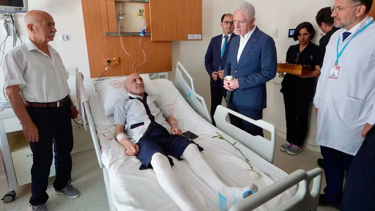 İstanbul Valisi Gül, Sultangazi Haseki Eğitim ve Araştırma Hastanesini Ziyaret Etti
