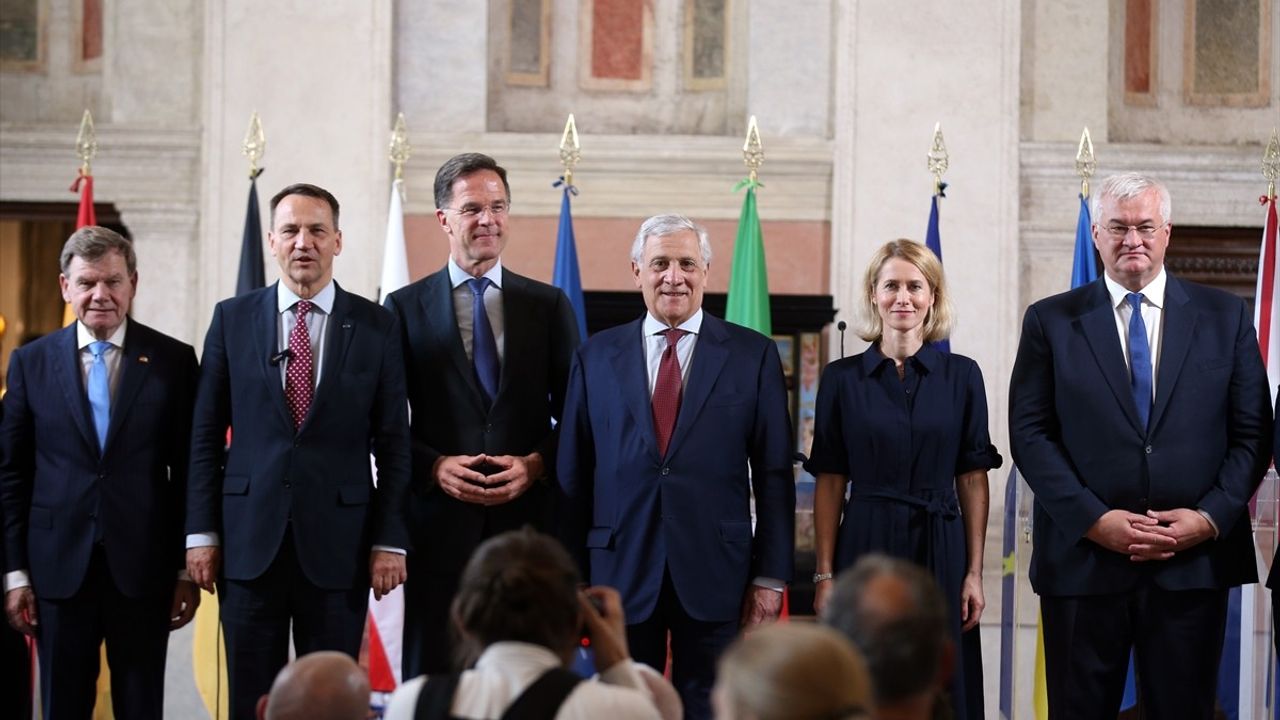 İtalya'da 'Weimar+' Toplantısı: Ukrayna ve Avrupa-Atlantik Güvenliği Görüşüldü