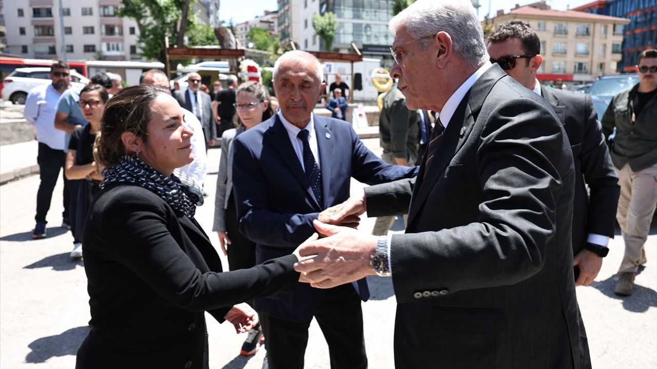 İYİ Parti Genel Başkanı Dervişoğlu, Adana Milletvekili Taş'ın Dayısının Cenazesine Katıldı