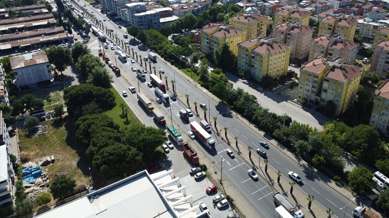 İzmir-Ankara Kara Yolunda Kurban Bayramı Yoğunluğu Artıyor