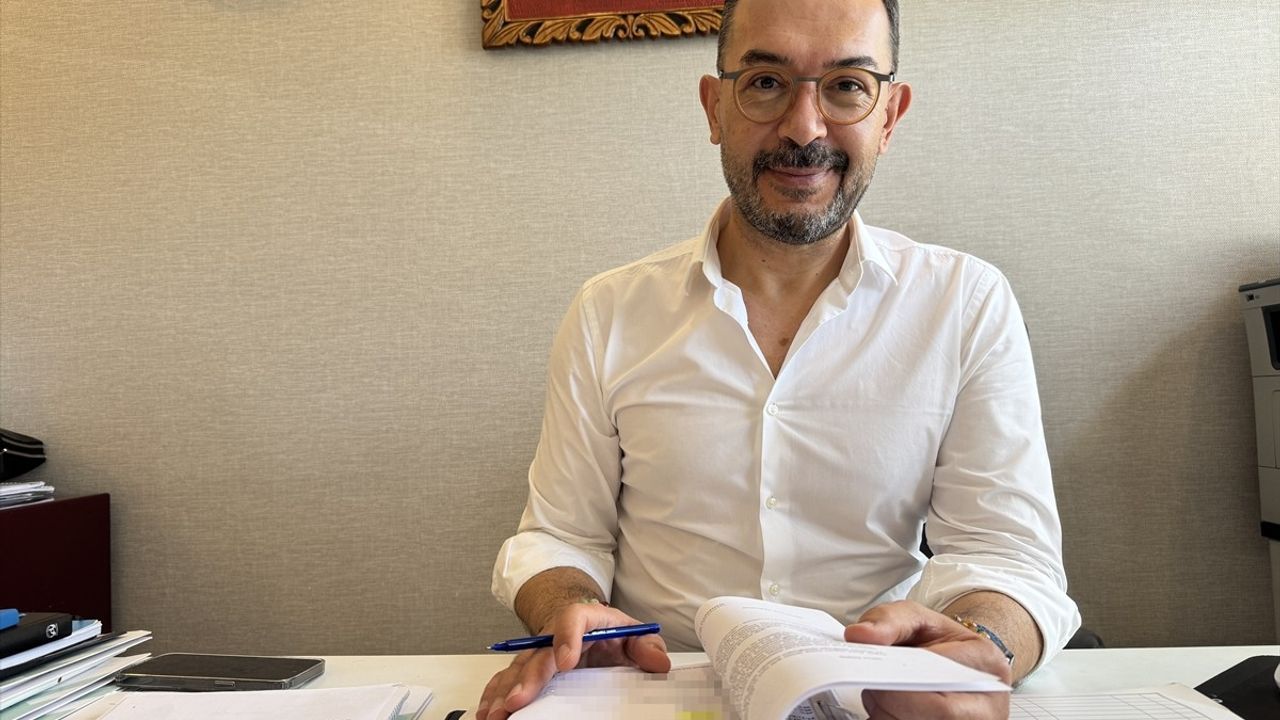 İzmir'de Aracında Tartıştığı Kişiyi Öldüren Sanığa 14 Yıl 2 Ay Hapis Cezası