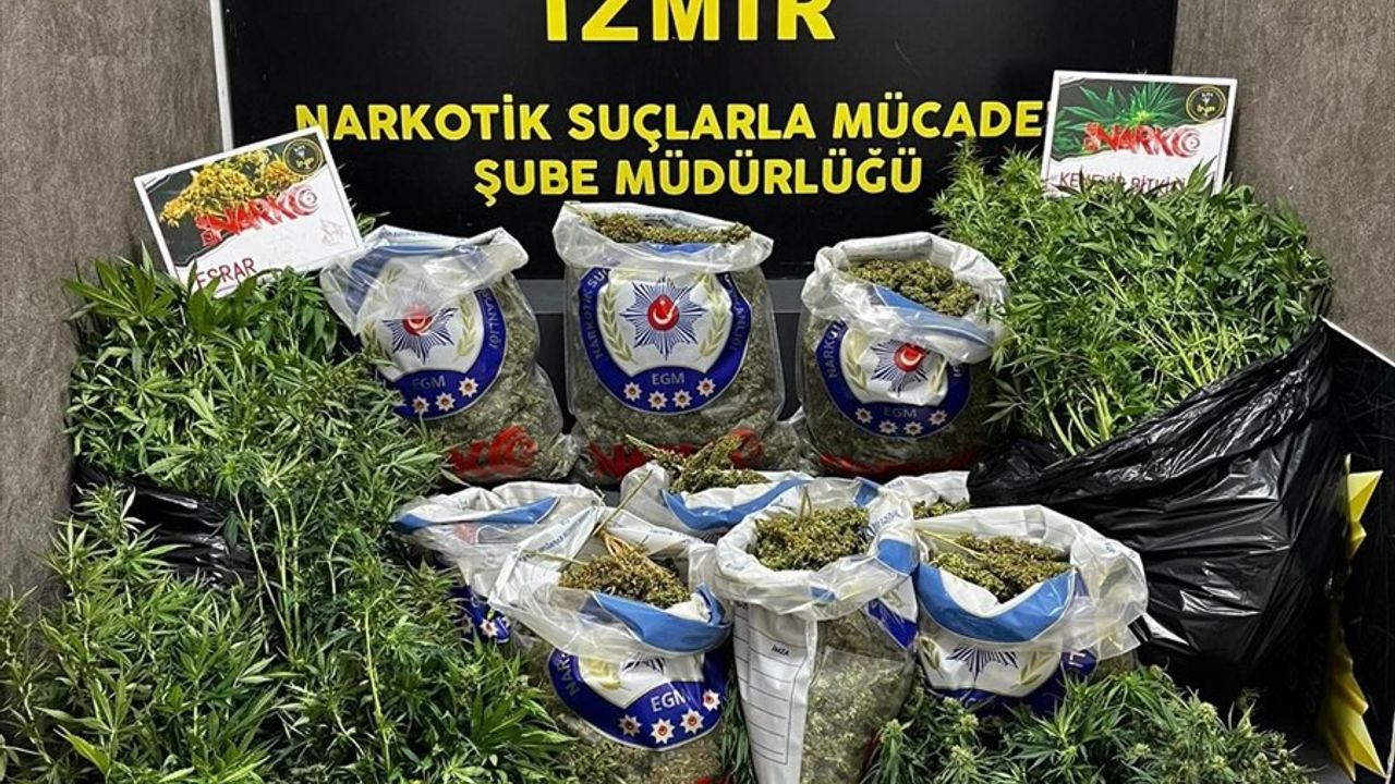 İzmir'de Uyuşturucu Operasyonlarında 6 Şüpheli Tutuklandı