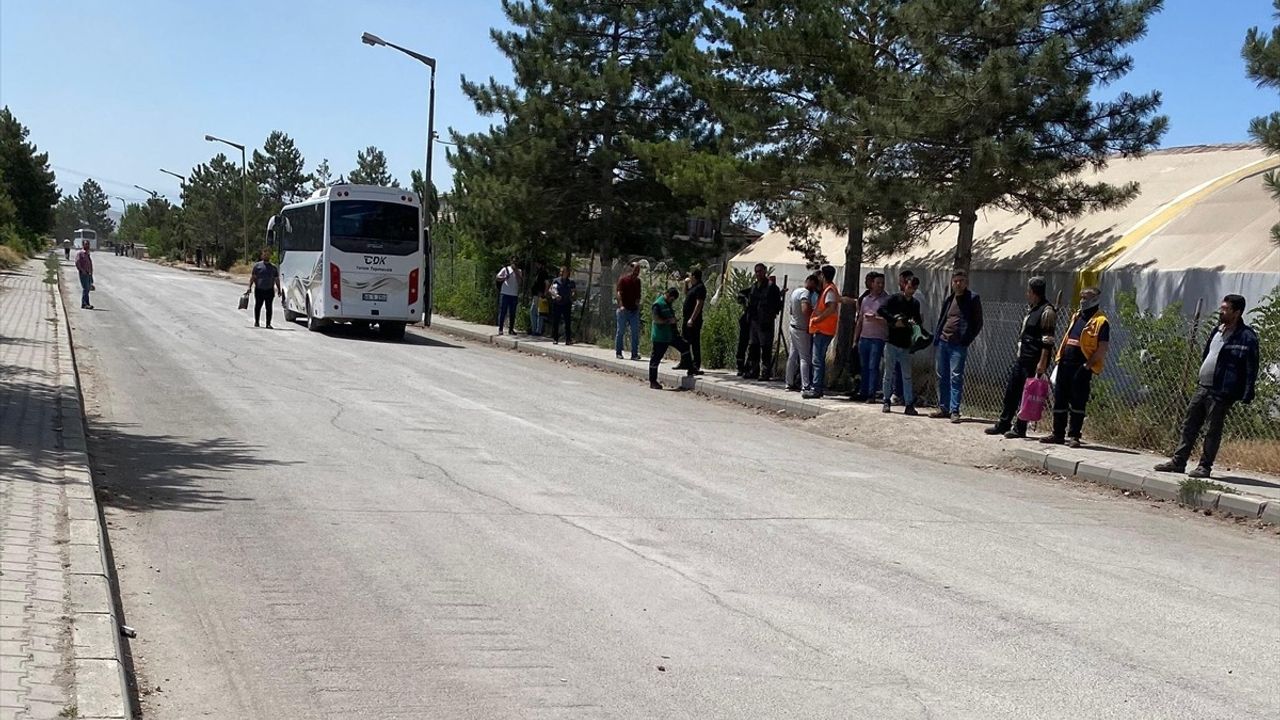 Kahramanmaraş'ta 16 İşçi Gıda Zehirlenmesi Şüphesiyle Hastaneye Başvurdu