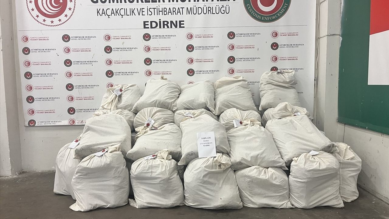 Kapıkule'de 318 Kilogram Uyuşturucu Ele Geçirildi, 10 Şüpheli Tutuklandı