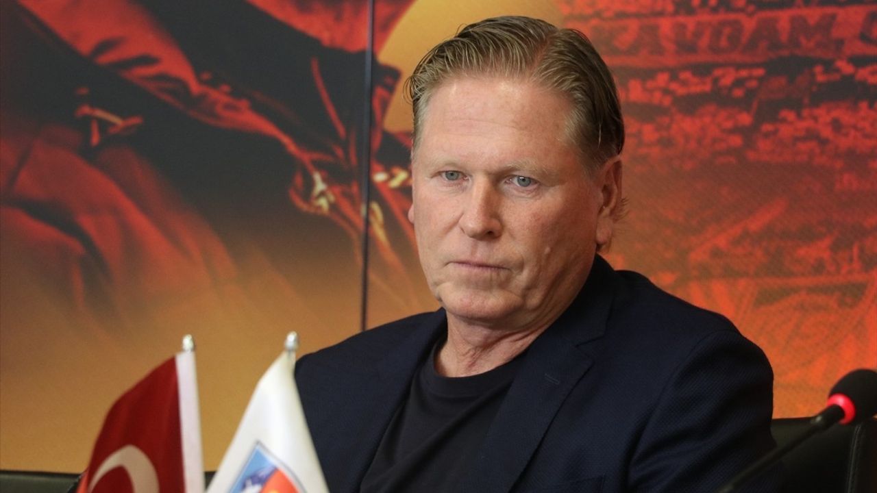 Kayserispor, Alman Teknik Direktör Markus Gisdol ile Anlaştı