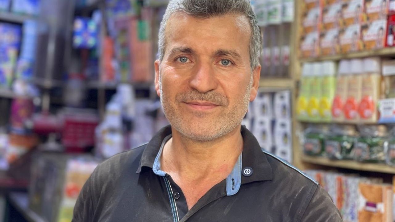 Kerkük'teki Çarşılarda Kurban Bayramı Hazırlıkları Yoğunlaşıyor