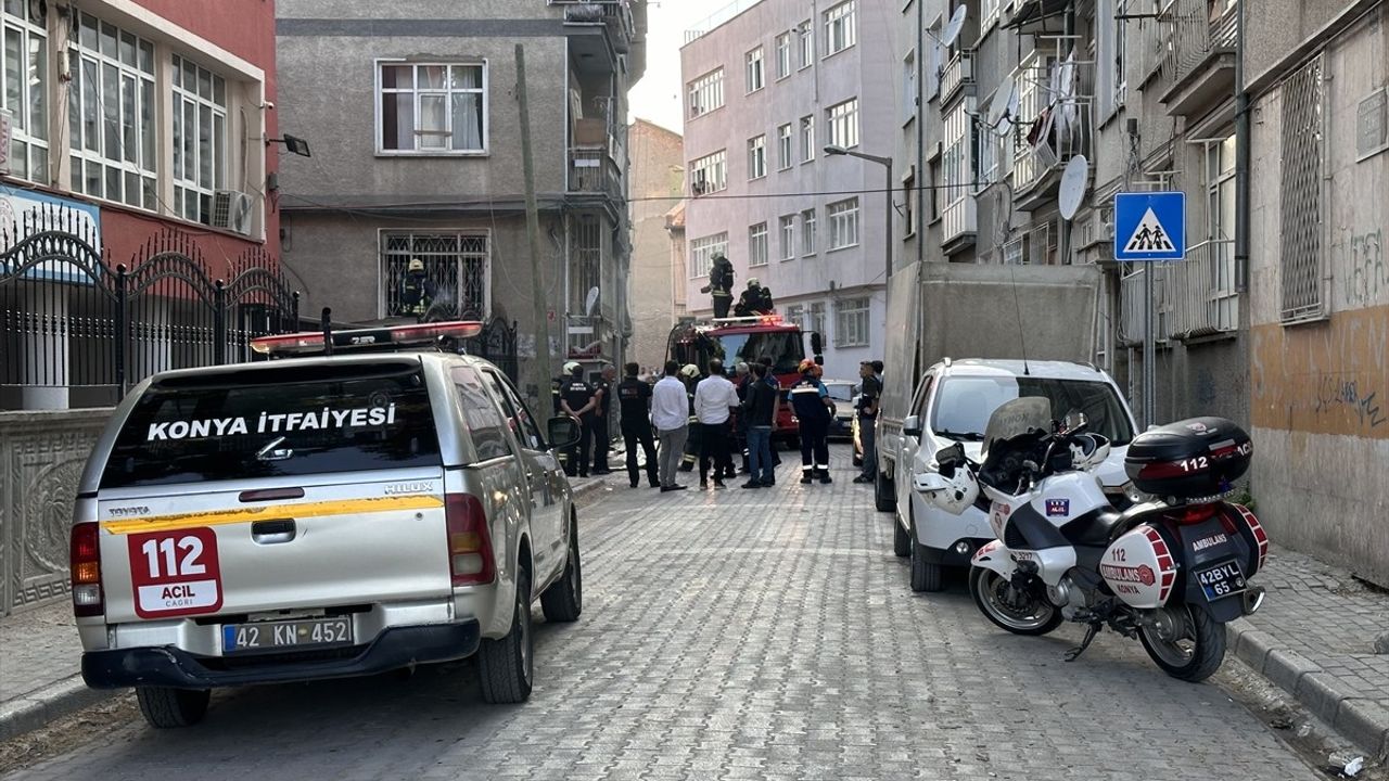 Konya'da Sinir Krizi Geçiren Kişinin Evinin Yangın Çıkarması Sonrası Gelişmeler