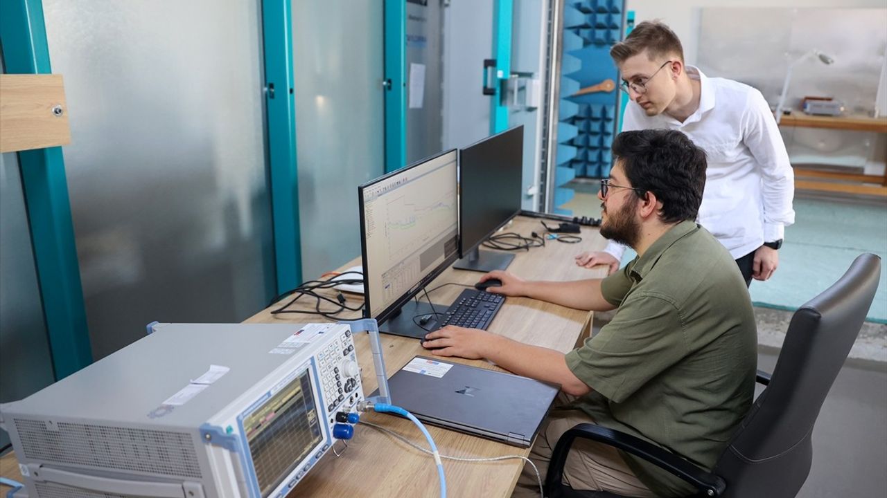 Konya'daki Elektromanyetik Uyumluluk Test Merkezi, Sanayicilere Kolaylık Sağlıyor