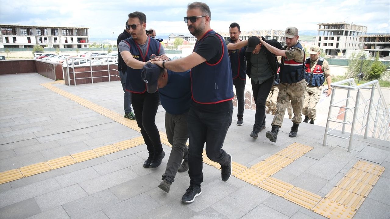 Kurban Bayramı Öncesi 5 İlde Hayvan Dolandırıcılığı Yapan İki Şüpheli Yakalandı