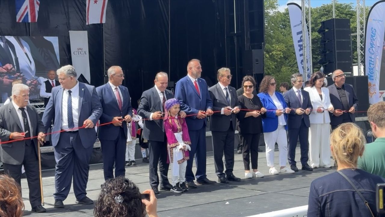 Londra'da 8. Kıbrıs Türk Kültür Festivali Başladı