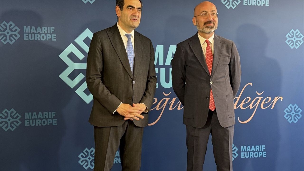 Maarif Europe Amsterdam Eğitim Merkezi Açıldı