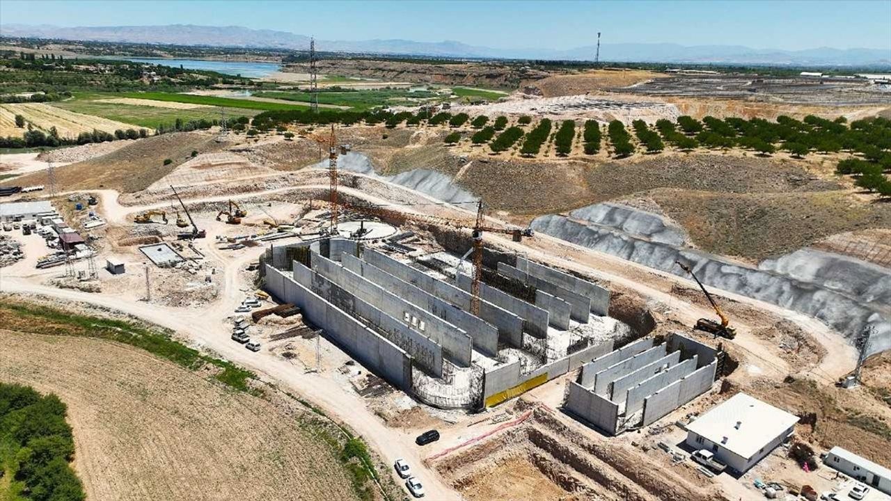 Malatya'daki Deprem Konutlarından Elde Edilen Atık Sular Tarımsal Su için Arıtılacak