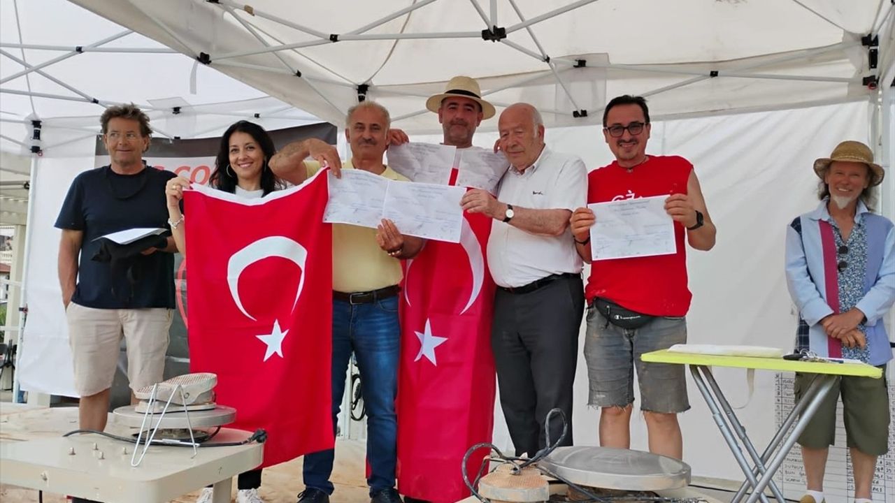 Menemenli Çömlekçiler, Fransa'daki Uluslararası Yarışmada Dereceler Elde Etti
