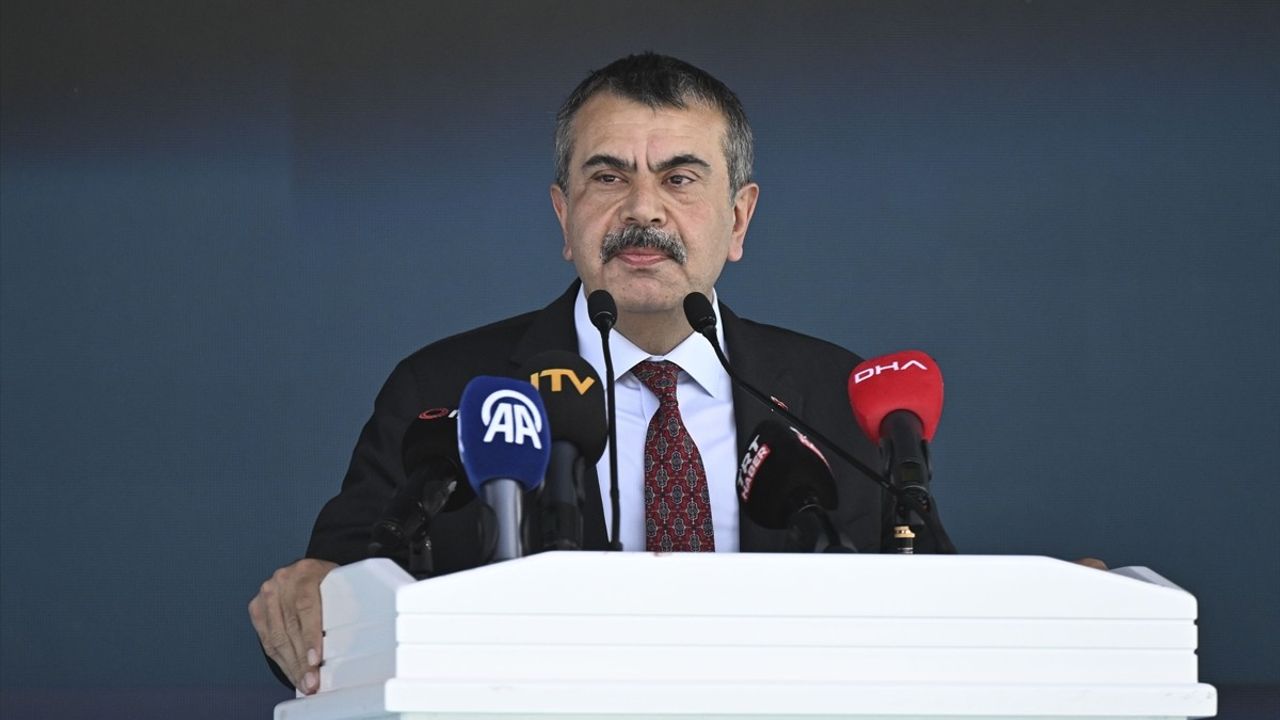 Milli Eğitim Bakanı Tekin'den 'Hayat Boyu Öğrenme Festivali'nde Eğitim Vurgusu