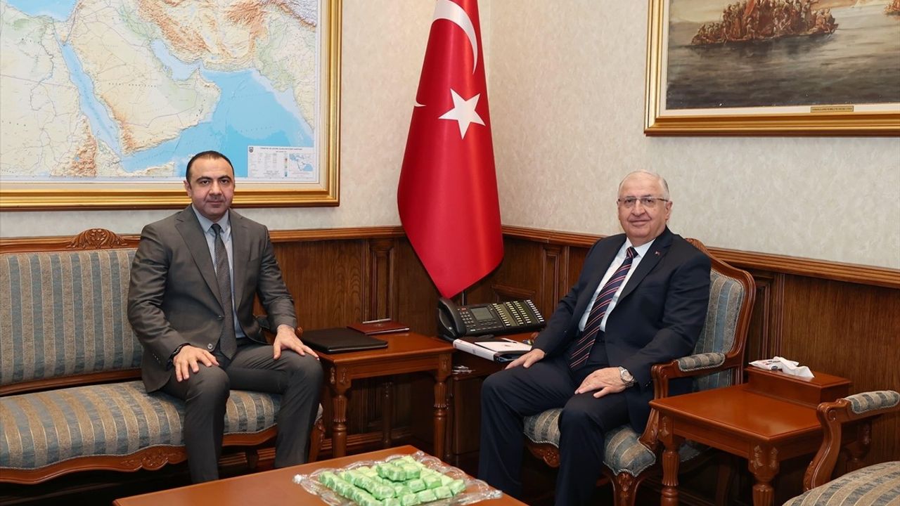 Milli Savunma Bakanı Güler, Azerbaycan İstihbarat Başkanı Sultanov'u Kabul Etti