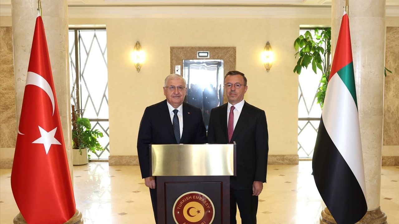 Milli Savunma Bakanı Yaşar Güler, Abu Dabi Büyükelçiliğini Ziyaret Etti