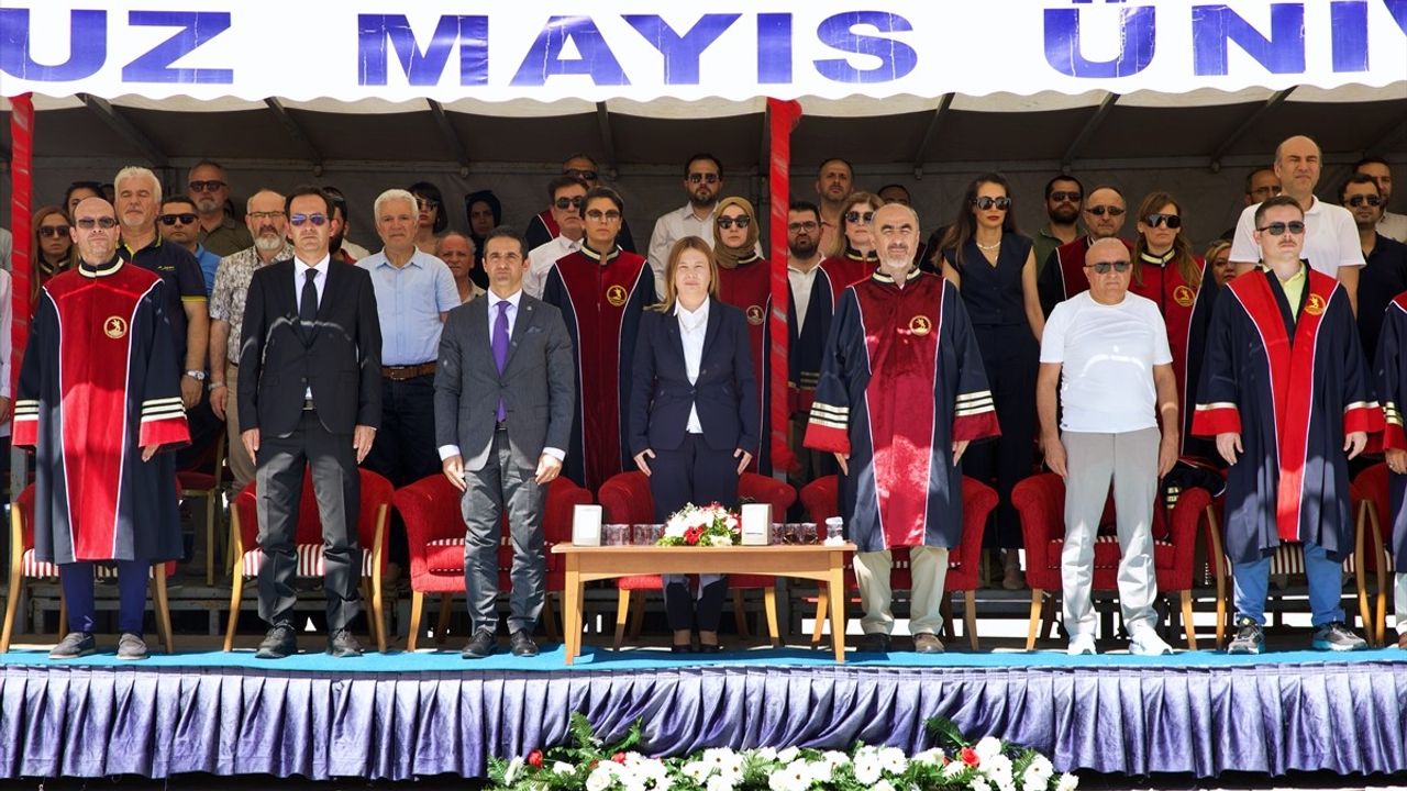 OMÜ Mühendislik Fakültesi Mezuniyet Töreni: 440 Öğrenci Diplomasını Aldı
