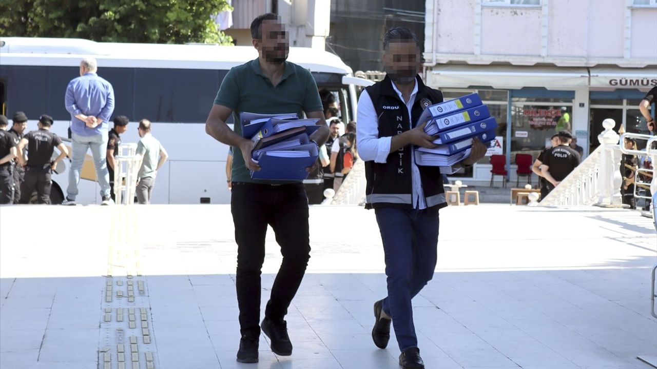 Ordu ve Samsun'da Uyuşturucu Operasyonu: 24 Gözaltı