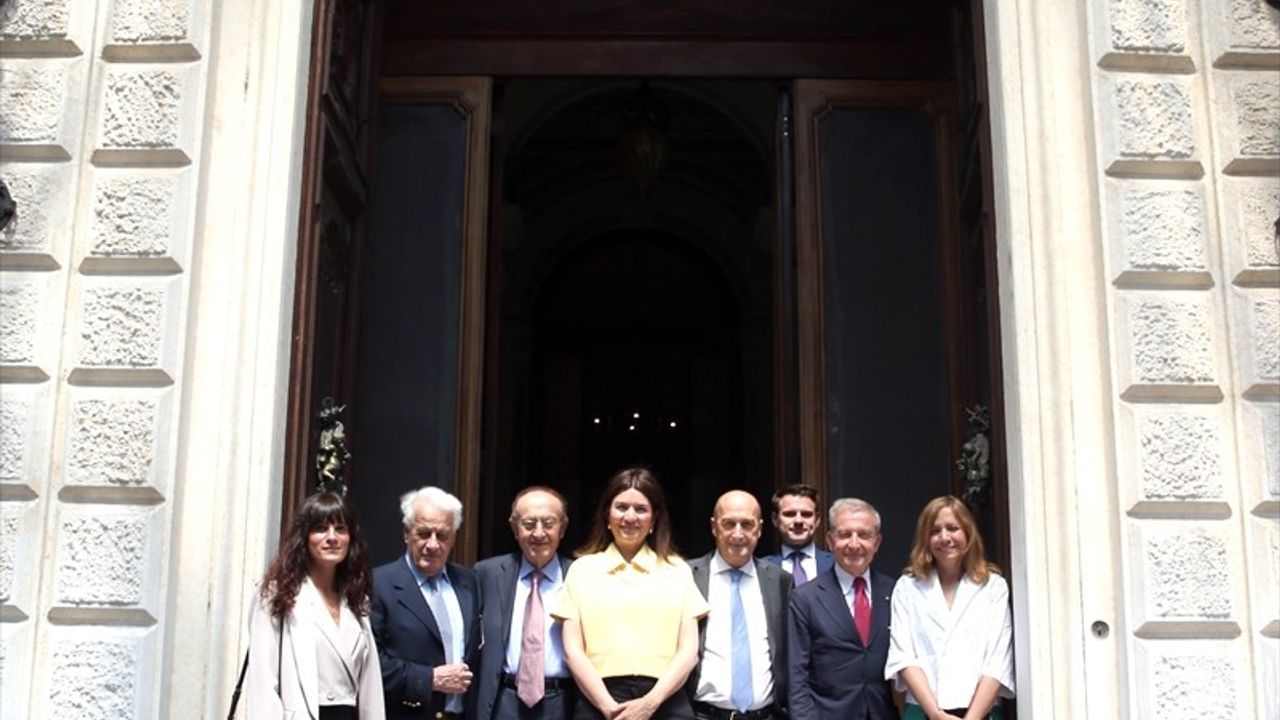 Roma'da İtalya-Türkiye Derneği Resmen Kuruldu