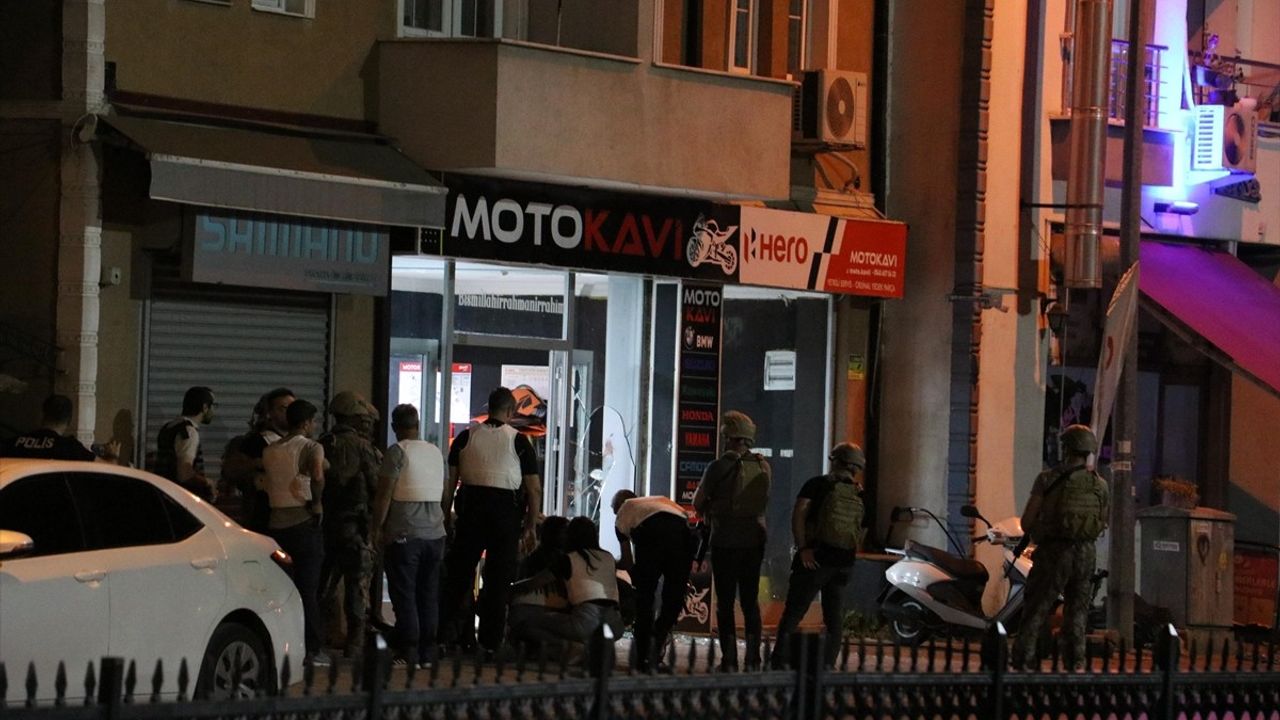 Sakarya'da Polisle Gerilim: Şüpheli Bacağından Vuruldu