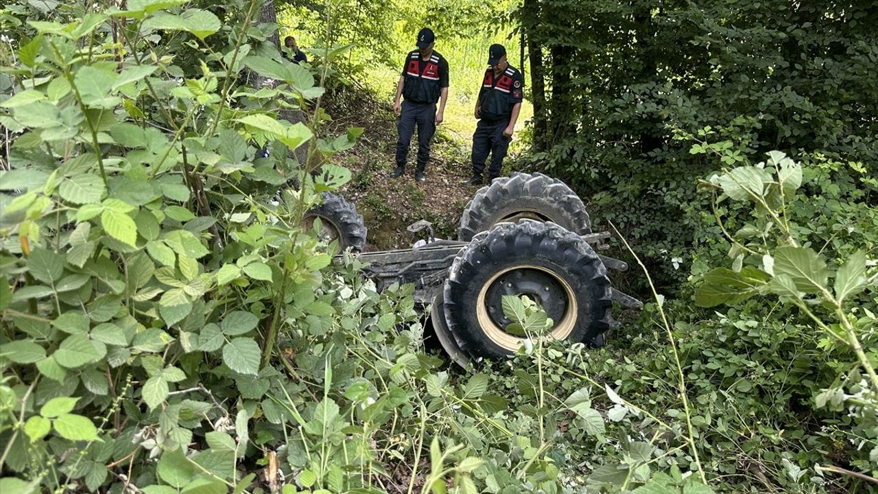 Sakarya'da Traktör Kazası: 33 Yaşındaki Kadın Hayatını Kaybetti