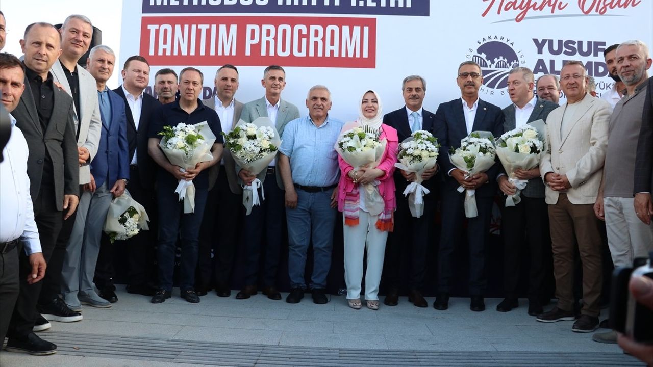 Sakarya'nın İlk Metrobüs Hattında Deneme Seferi Gerçekleştirildi