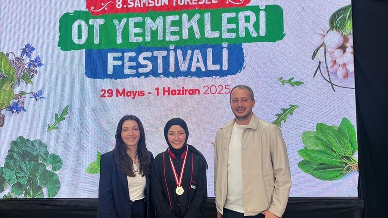 Samsun'da Lise Öğrencisi Otlu Lezzetler Yarışması'nda Altın Madalya Kazandı