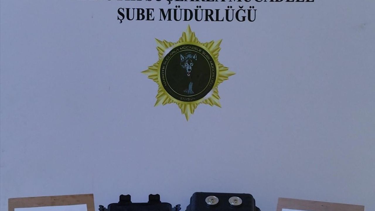 Samsun'da Uyuşturucu Operasyonu: Narkotik Köpeği 'Çakır' İle Ele Geçirildi