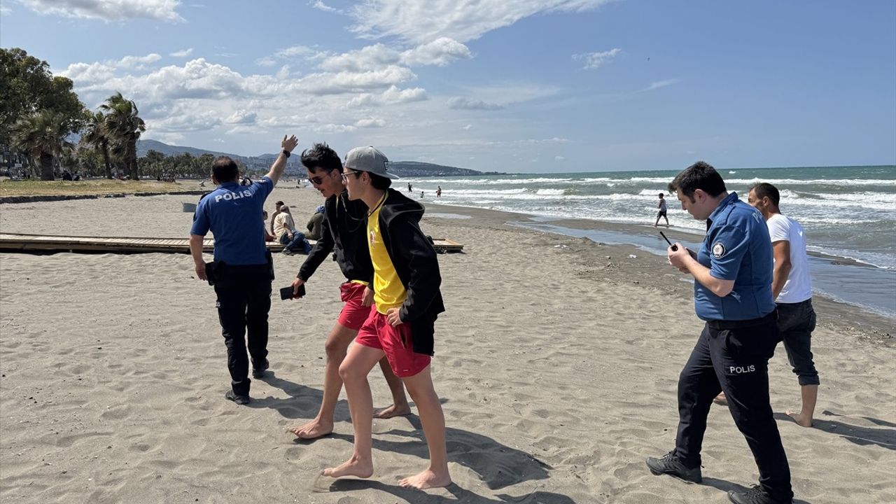 Samsun Valiliği'nden Olumsuz Hava Şartlarına Dikkat: Denize Girilmemesi Uyarısı