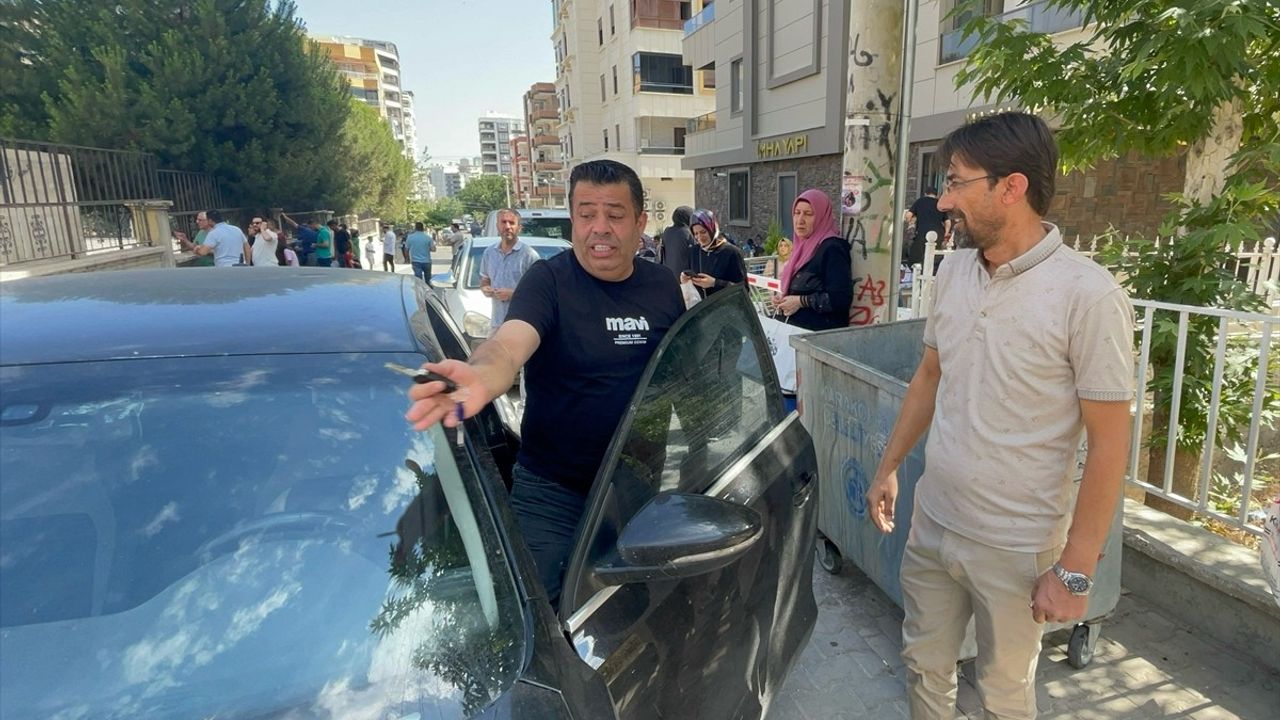 Şanlıurfa'da Bir Öğrencinin Sınavına Girmesini Sağlayan Duyarlı Davranış