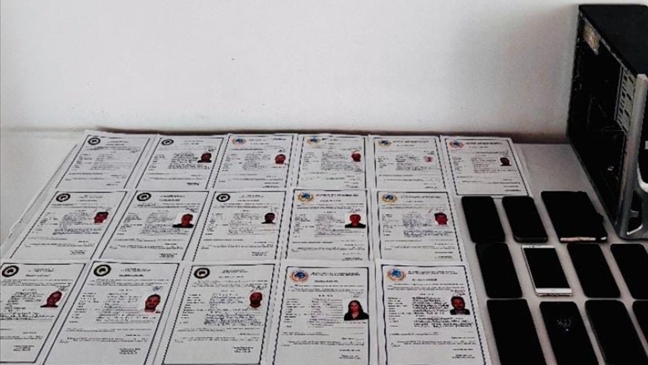 Şanlıurfa'da Suç Örgütü Operasyonunda 4 Zanlı Tutuklandı