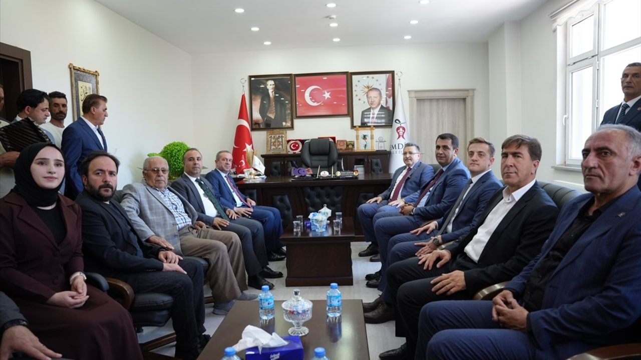 Şemdinli'de Trabzon Caddesi'nin Açılışı Gerçekleştirildi