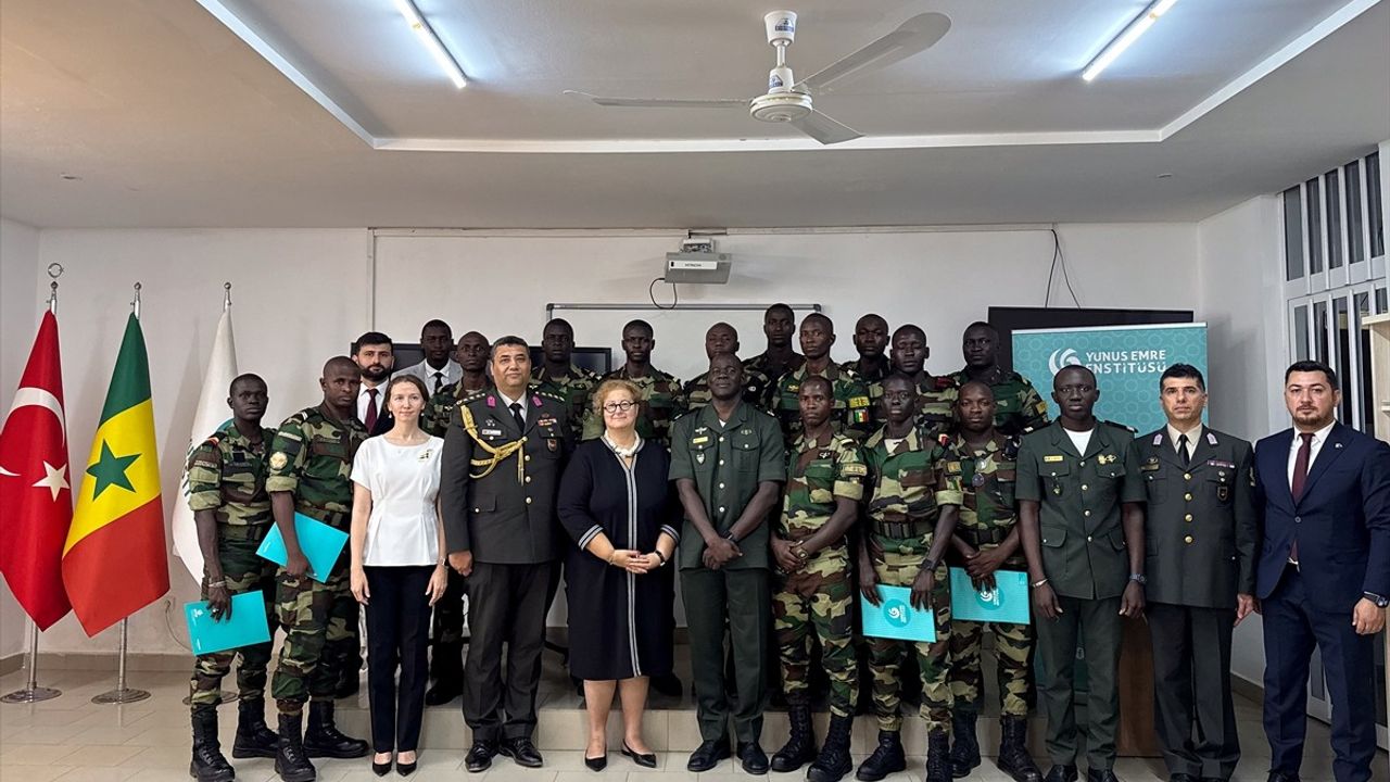 Senegalli Askerlerin Türkçe Mezuniyet Töreni Dakar'da Gerçekleşti