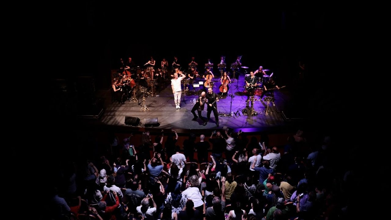 Senforock Orkestrası, Samsun Kültür Yolu Festivali'nde Unutulmaz Bir Performans Sergiledi