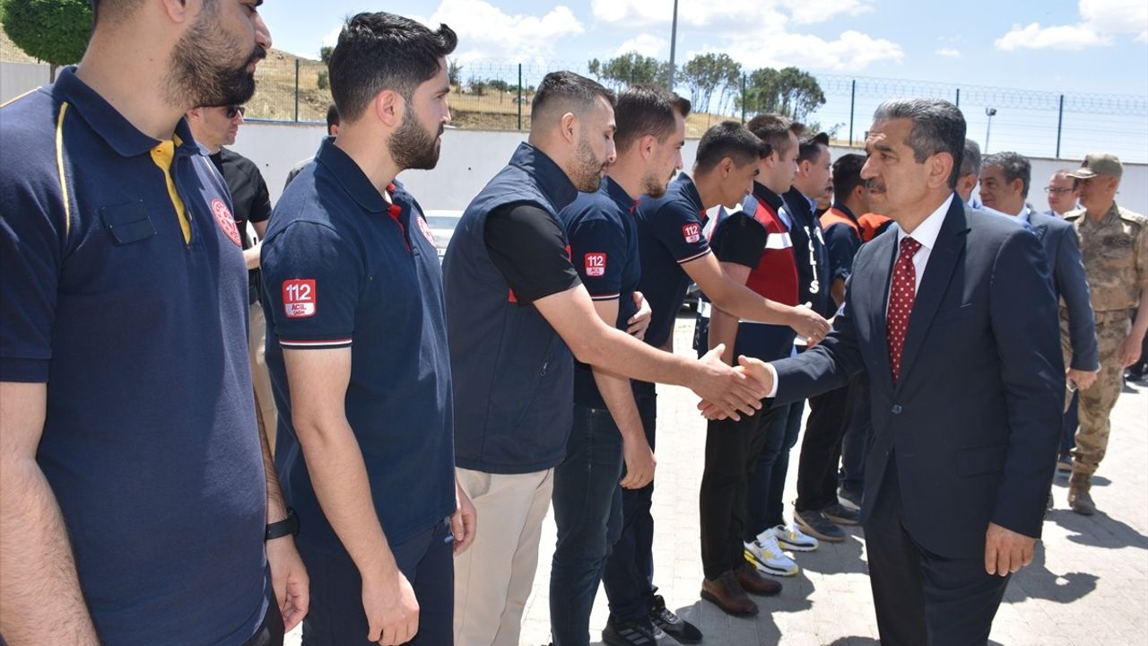 Şırnak Valisi Birol Ekici, Kurban Bayramı'nda Güvenlik Güçleriyle Bir Araya Geldi