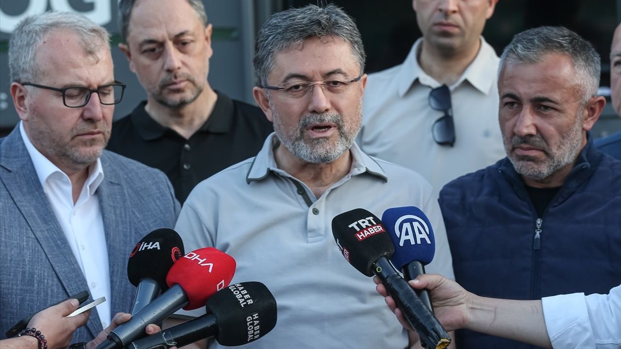 Tarım ve Orman Bakanı Yumaklı, Bilecik'te Yangınlara İlişkin Açıklamalarda Bulundu