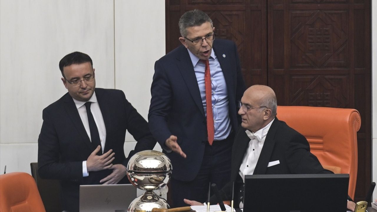 TBMM Genel Kurulu'nda Yasin Öztürk'e Kınama Cezası