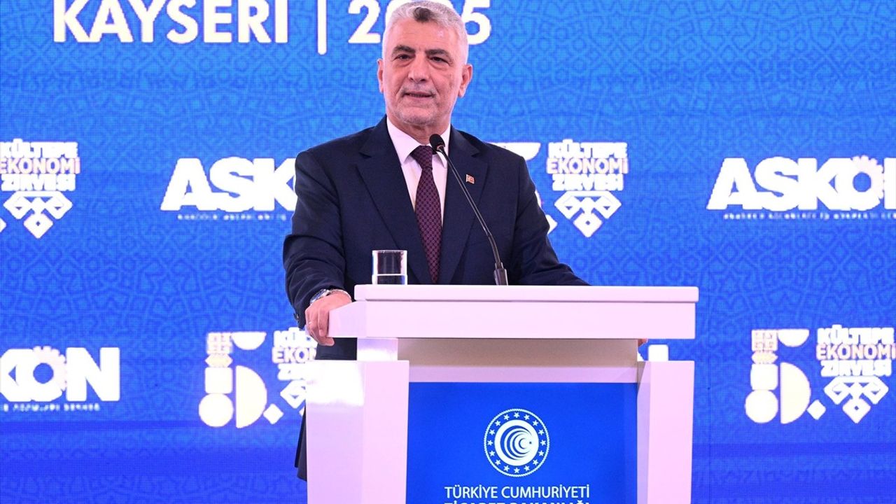 Ticaret Bakanı Bolat: Türkiye, 2023'ün İlk Çeyreğinde Yüzde 2 Büyüme Gösterdi